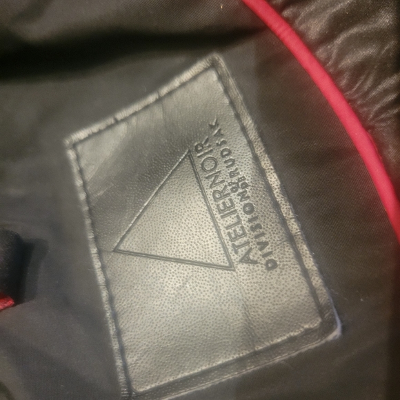 Atlier Noire By Rudsak - Picture 3 of 4